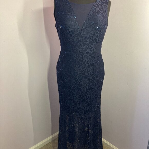 Alexa B Nites Lacy Dress, EUC, Size 14 - Picture 2 of 15